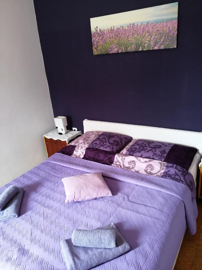 Apartmani Milka Pakostane Luaran gambar