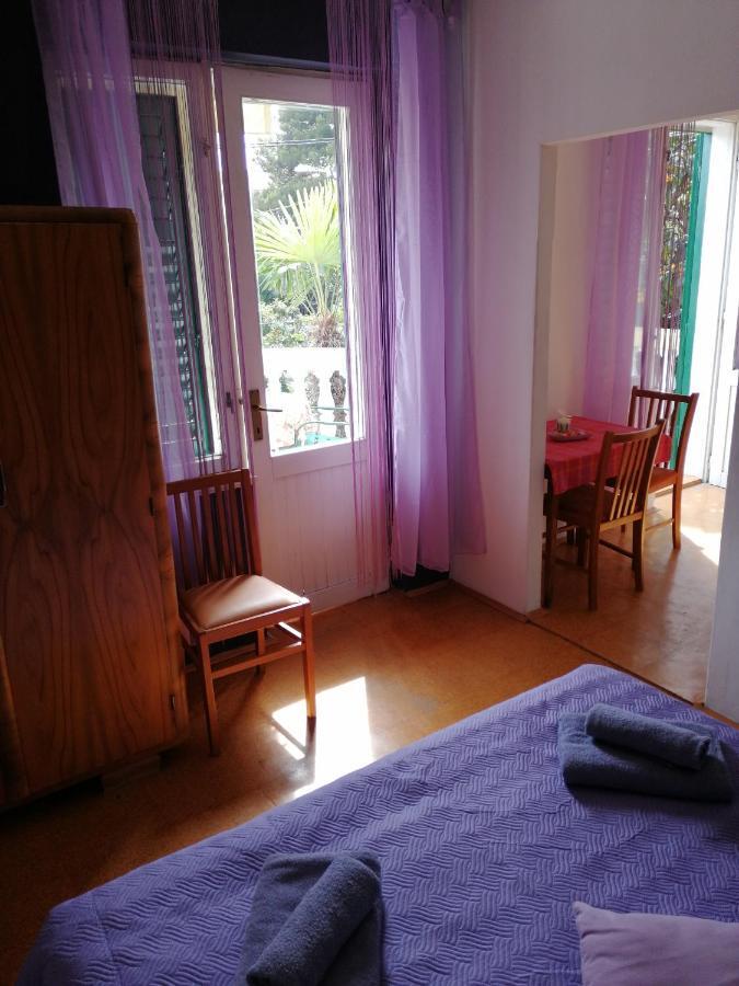 Apartmani Milka Pakostane Luaran gambar
